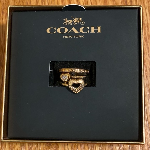Coach Jewelry - Coach Rosegold Open Circle Heart Ring Set